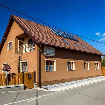 Erőss Kulcsosház Lăzarea Exterior foto