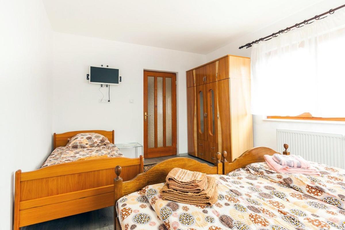 Erőss Kulcsosház Lăzarea Exterior foto
