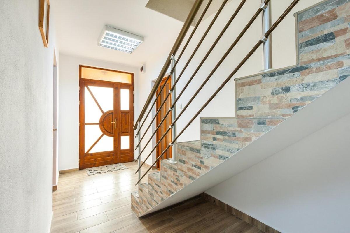 Erőss Kulcsosház Lăzarea Exterior foto