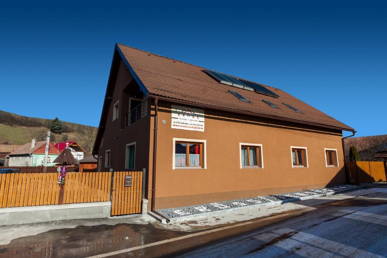 Erőss Kulcsosház Lăzarea Exterior foto