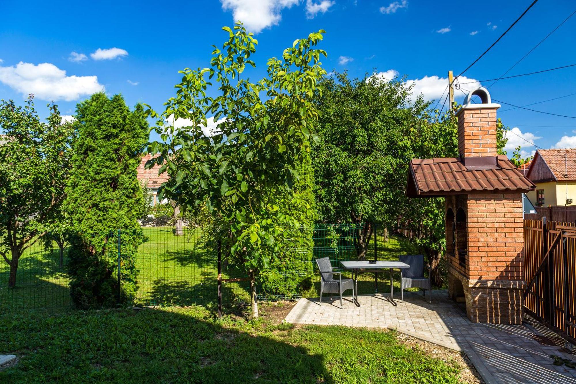 Erőss Kulcsosház Lăzarea Exterior foto