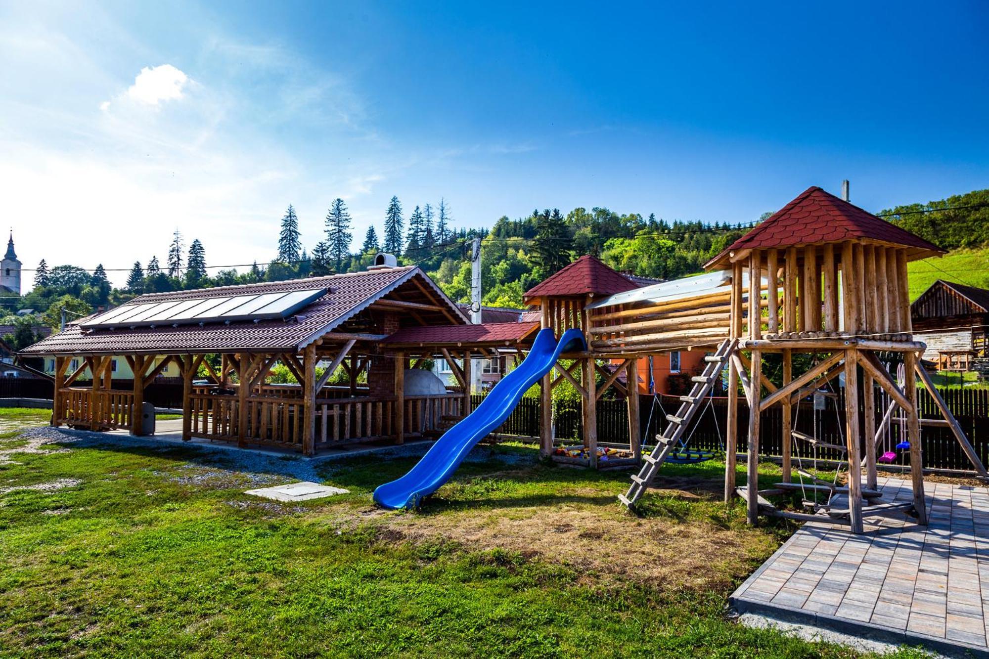 Erőss Kulcsosház Lăzarea Exterior foto