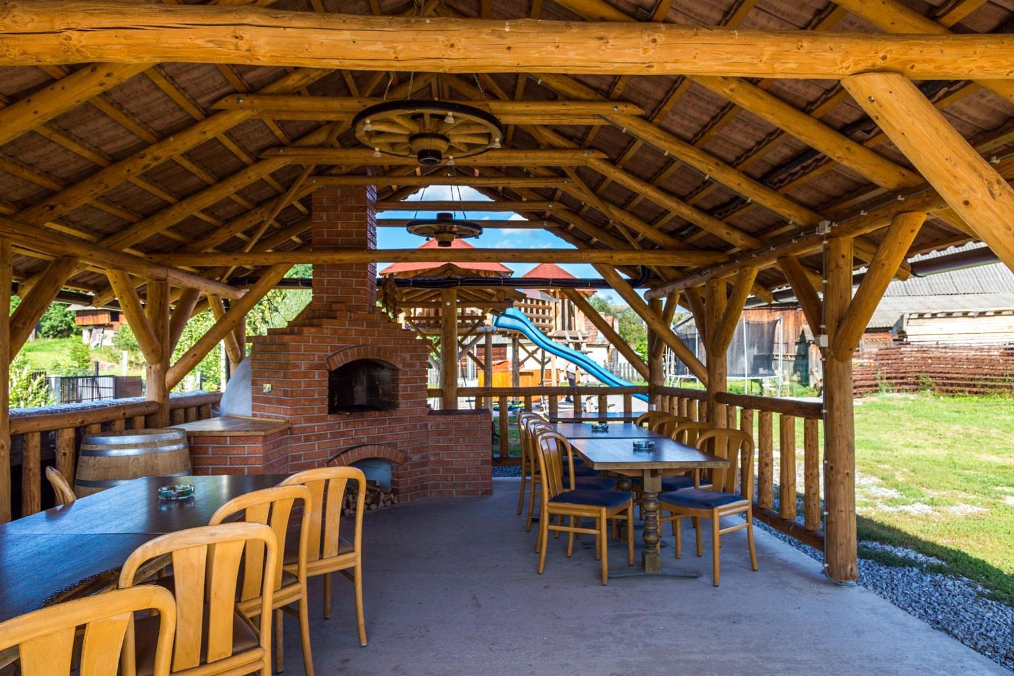 Erőss Kulcsosház Lăzarea Exterior foto