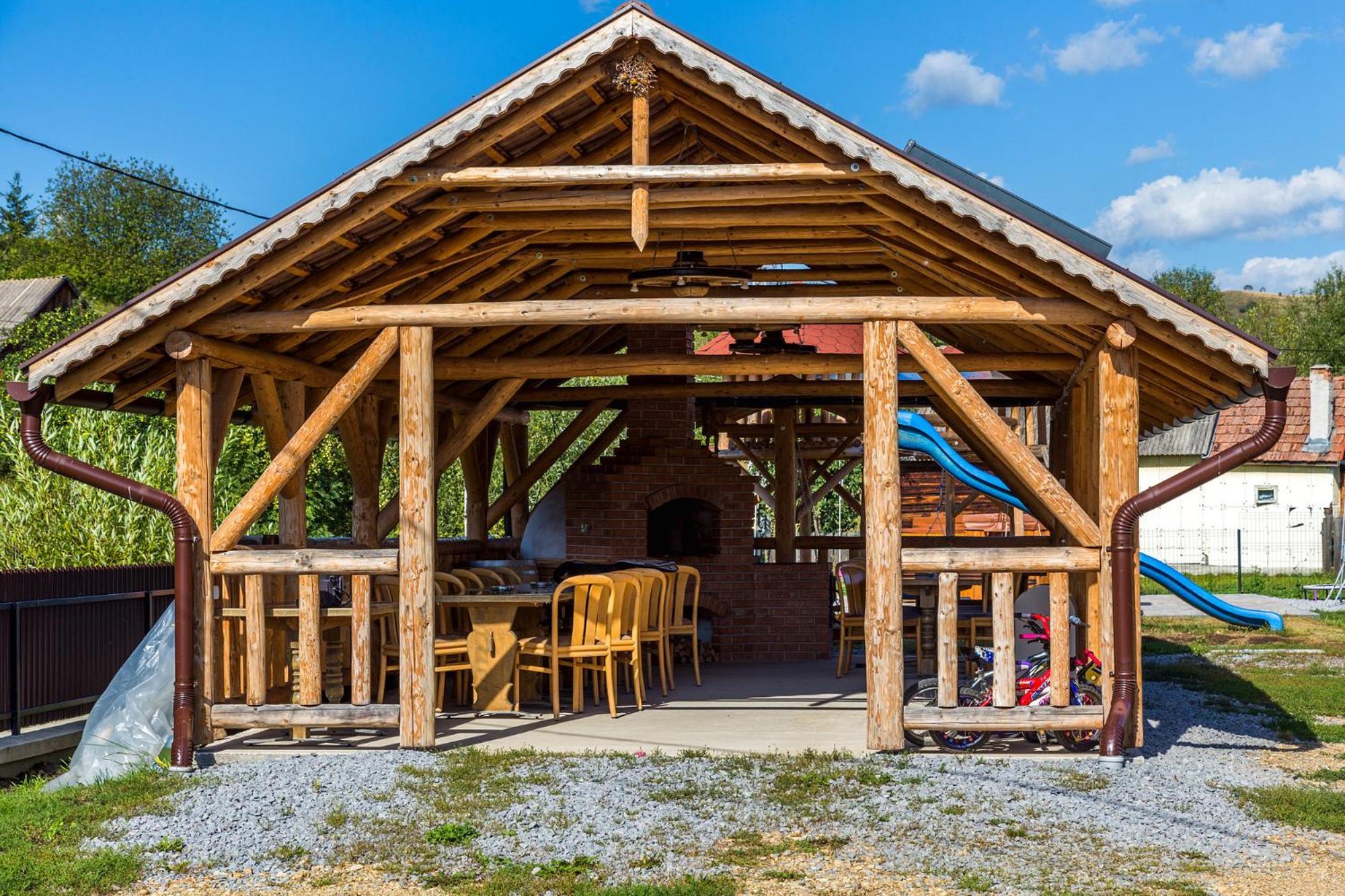 Erőss Kulcsosház Lăzarea Exterior foto