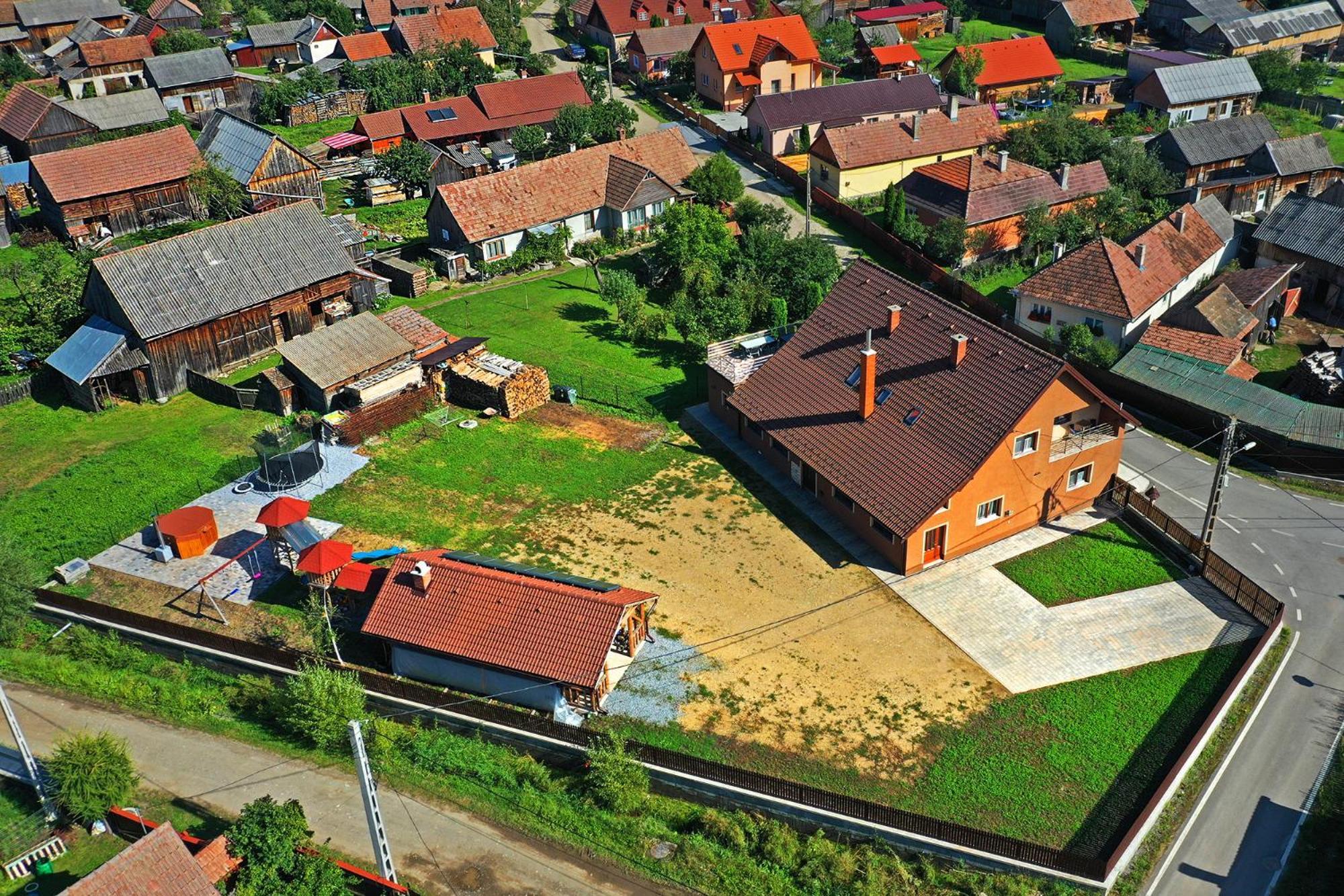 Erőss Kulcsosház Lăzarea Exterior foto